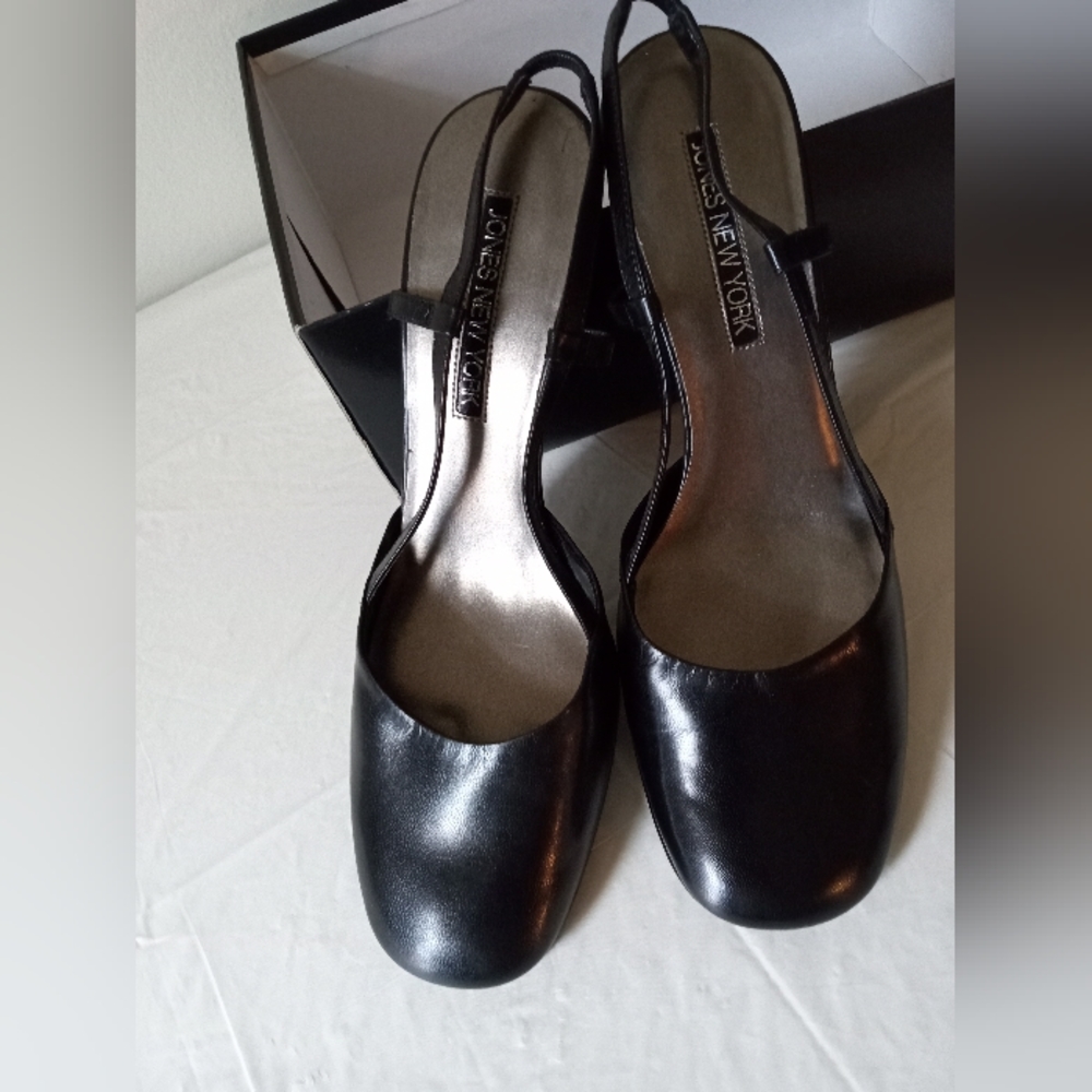 Jones New York In Good Taste Kidskin Leather Slingbacks-Size 8M -Great Mom Gift